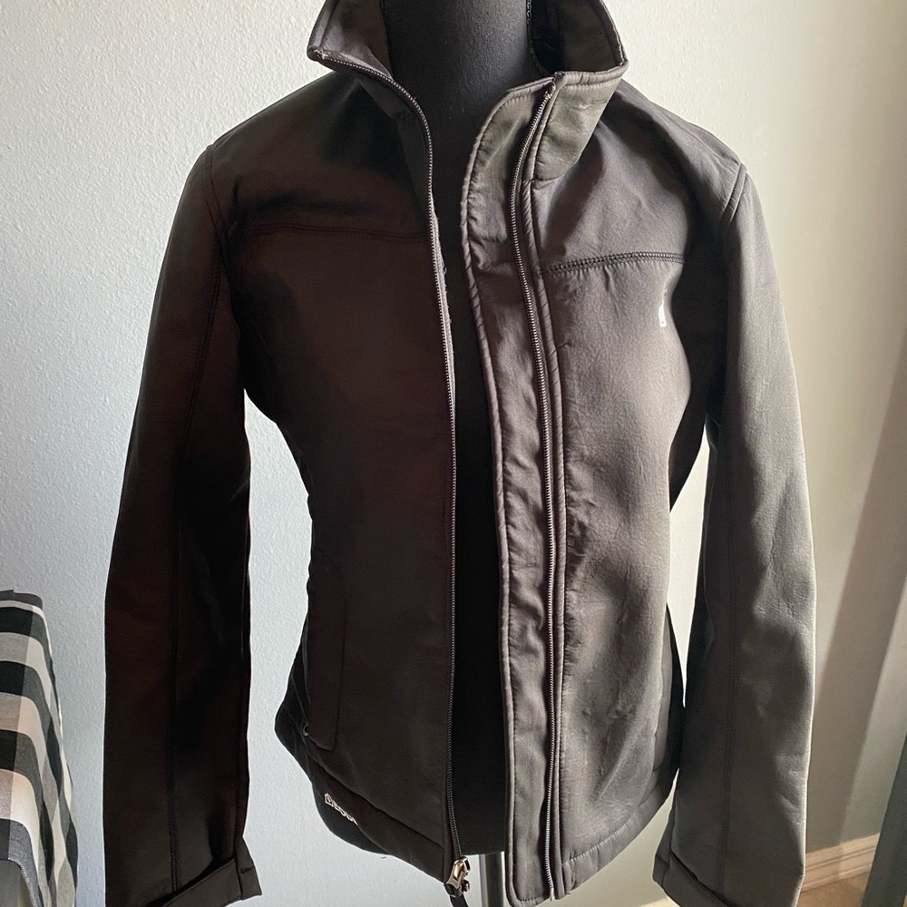 EOUS jacket